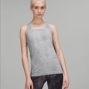 Lululemon Swiftly Tank Race Length sz 4 Rhino Gray